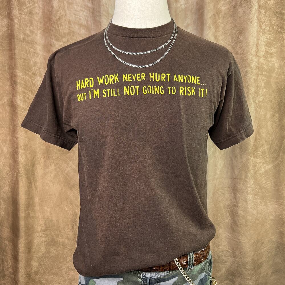 Vintage Y2K Funny Graphic T-Shirt 2000s Brown Short Sleeve Hard Work Streetwear